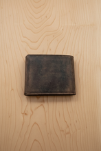 Load image into Gallery viewer, SEDONA® Vintage Buffalo Leather Wallet – High-Capacity 16 Card Bifold with Dual Flip ID & RFID Protection
