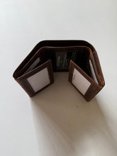 Load image into Gallery viewer, Buffalo Leather Fivefold Wallet RFID Protected