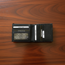 Load image into Gallery viewer, SEDONA® Cowhide Hipster Bifold Wallet