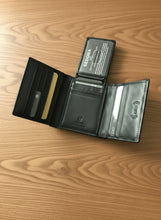 Load image into Gallery viewer, SEDONA® Trifold Wallet with pullout license window
