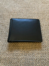 Load image into Gallery viewer, SEDONA® Minimalist Bifold Wallet with 6 card slots