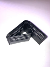 Load image into Gallery viewer, SEDONA® Bifold Wallet with Zipper in cash compartment