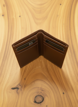 Load image into Gallery viewer, SEDONA® Minimalist Bifold Leather Wallet
