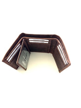 Load image into Gallery viewer, SEDONA® RFID Buffalo Leather Trifold Wallet with 12 Card Slots
