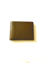 Load image into Gallery viewer, SEDONA® Midsize Bifold Wallet with Middle Flap
